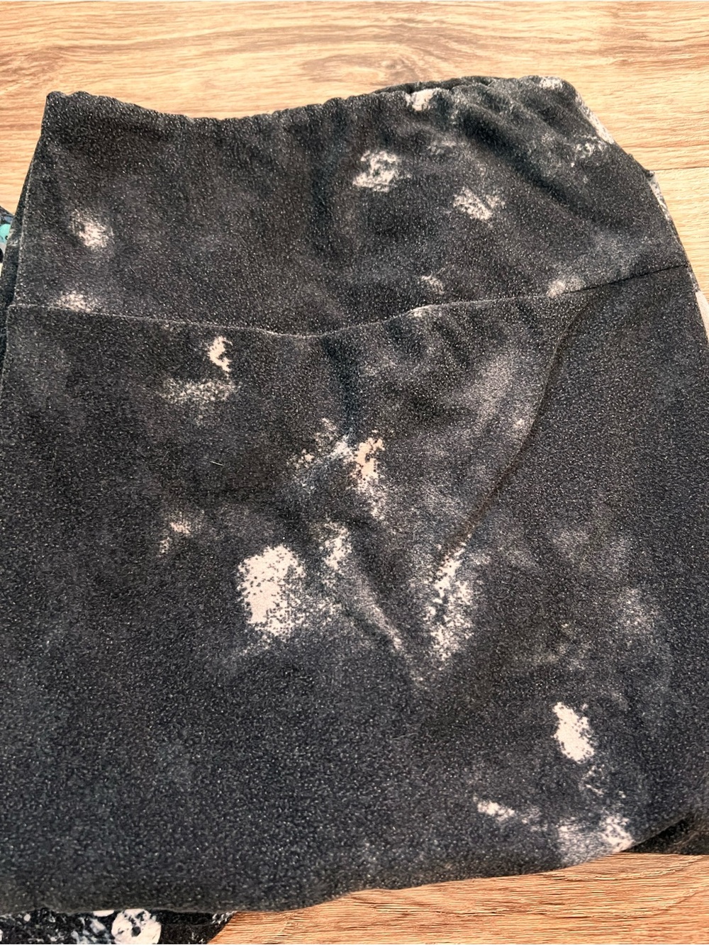LuLaRoe Tall & Curvy Women's Leggings Trio - Picture 3 of 4